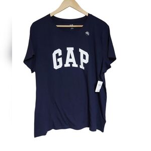 GAP Dark Blue Tee with White Logo